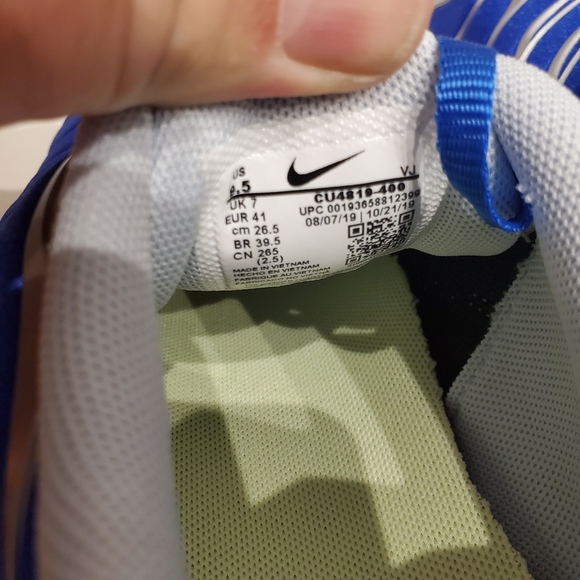 Nike Womens Air Max Plus Ultraman - Picture 4 of 5